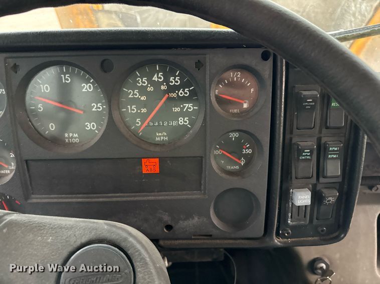 image for item DS4363 1999 Blue Bird school bus