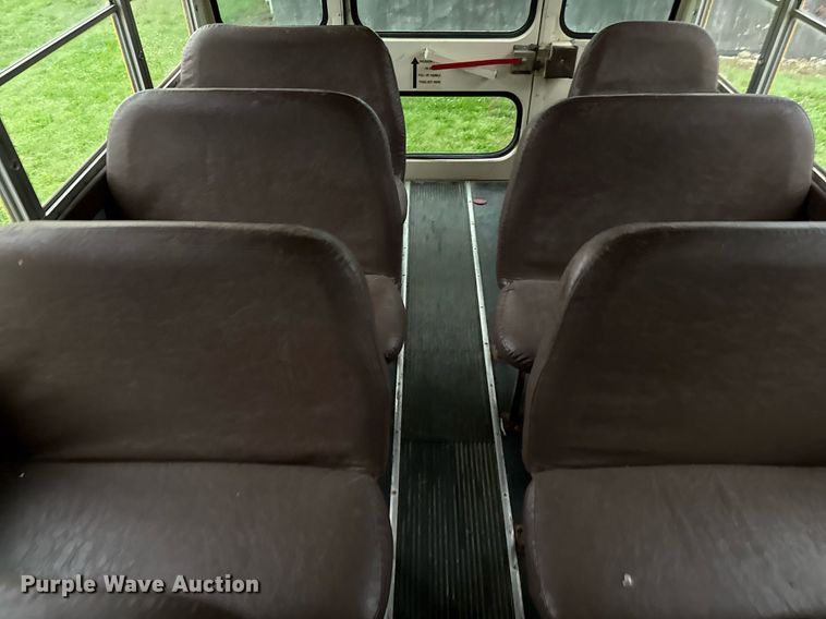 image for item DS4363 1999 Blue Bird school bus