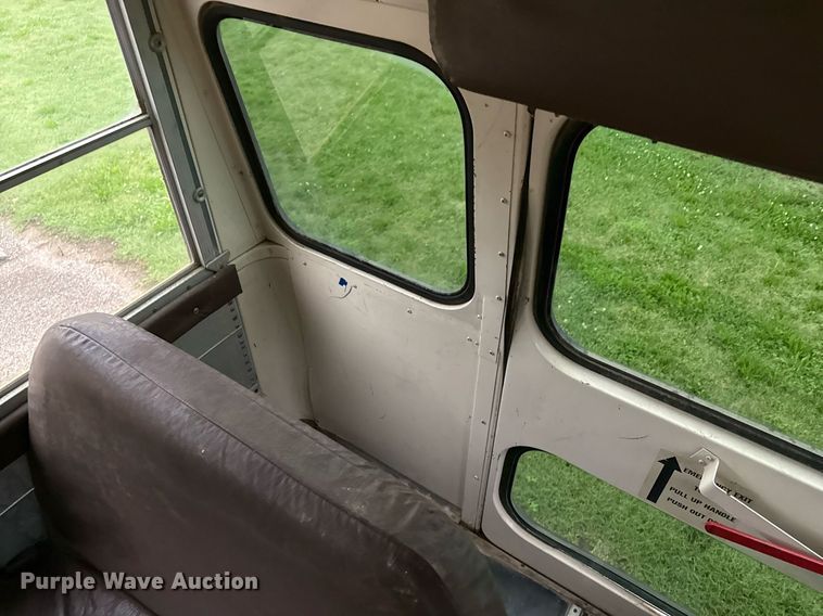 image for item DS4363 1999 Blue Bird school bus