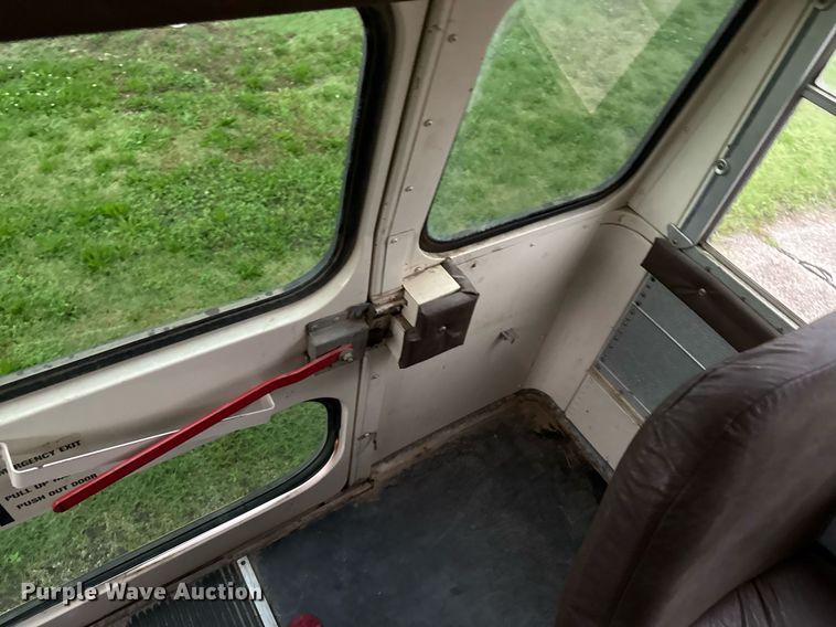 image for item DS4363 1999 Blue Bird school bus