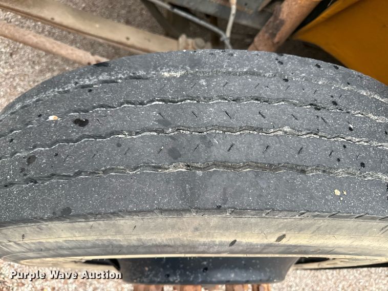 image for item DS4363 1999 Blue Bird school bus