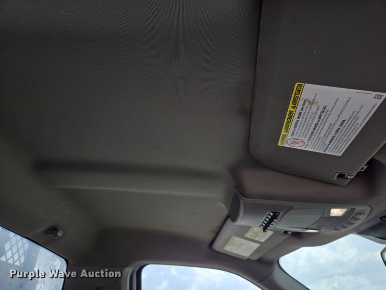 image for item DT4828 2021 Ford F350 Super Duty utility bed pickup truck