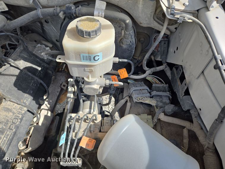 image for item DT4828 2021 Ford F350 Super Duty utility bed pickup truck