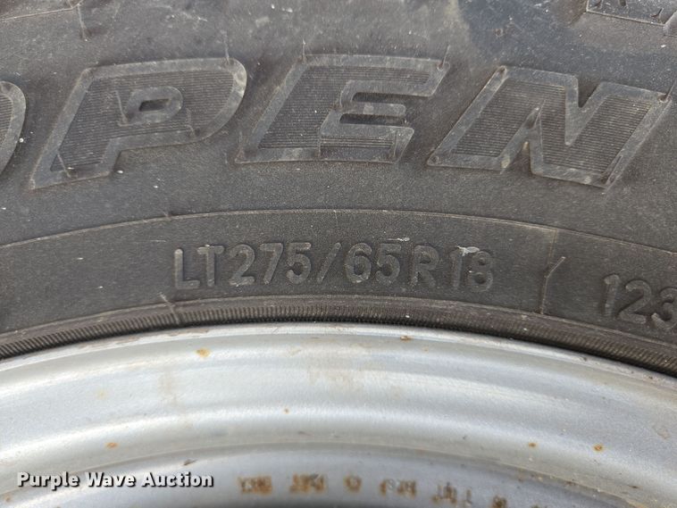 image for item DT4828 2021 Ford F350 Super Duty utility bed pickup truck