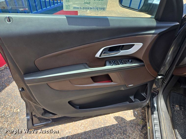 image for item DT4918 2010 Chevrolet Equinox LTZ SUV