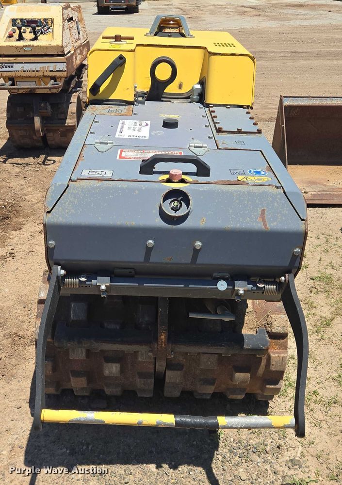 image for item DT4925 2015 Atlas-Copco LP8504 trench compactor