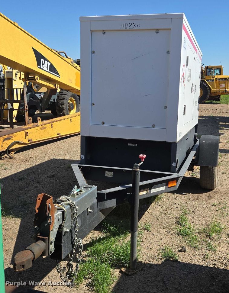 image for item DT4931 Magnum MMG100 generator