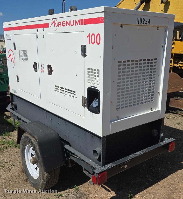 image for item DT4931 Magnum MMG100 generator