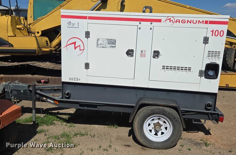 image for item DT4931 Magnum MMG100 generator