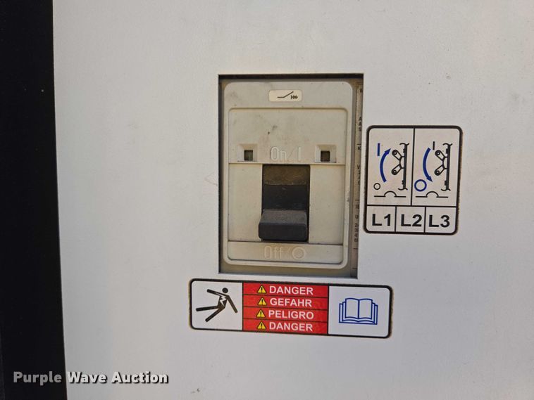 image for item DT4931 Magnum MMG100 generator