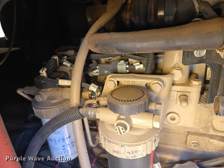 image for item DT4931 Magnum MMG100 generator