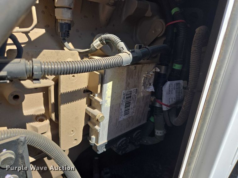 image for item DT4931 Magnum MMG100 generator