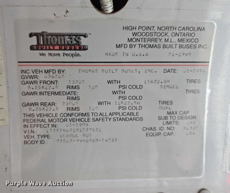 image for item DT6911 2000 Thomas Built Saf-T-Liner school bus
