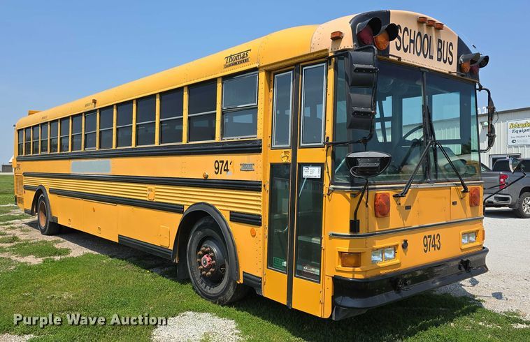 image for item DT6912 1998 Thomas Built Saf-T-Liner school bus