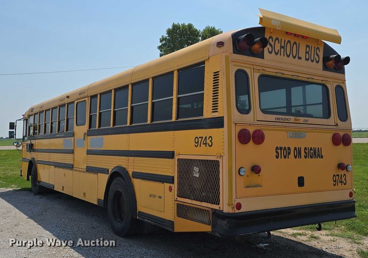 image for item DT6912 1998 Thomas Built Saf-T-Liner school bus