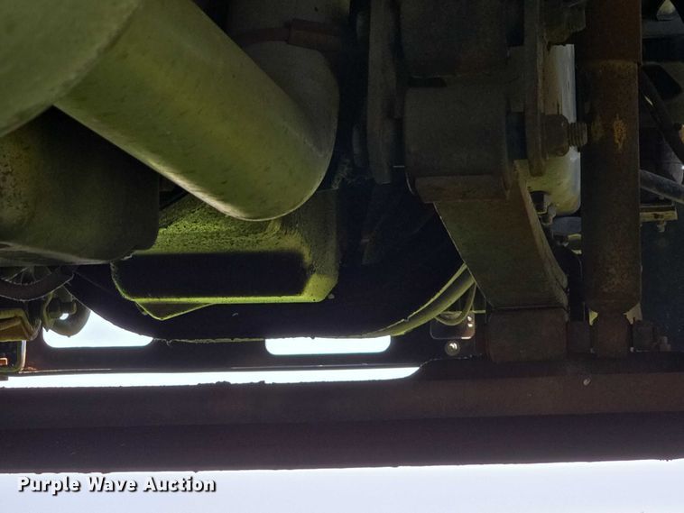 image for item DT6913 2003 Freightliner FS65 school bus