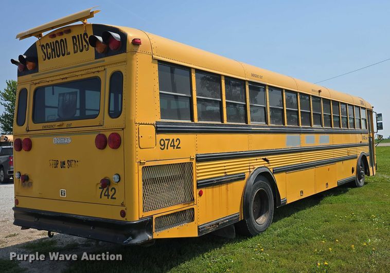 image for item DT6914 1998 Thomas Built Saf-T-Liner ER school bus
