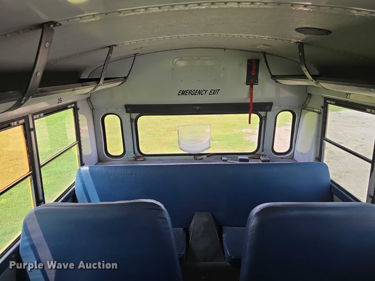 image for item DT6914 1998 Thomas Built Saf-T-Liner ER school bus