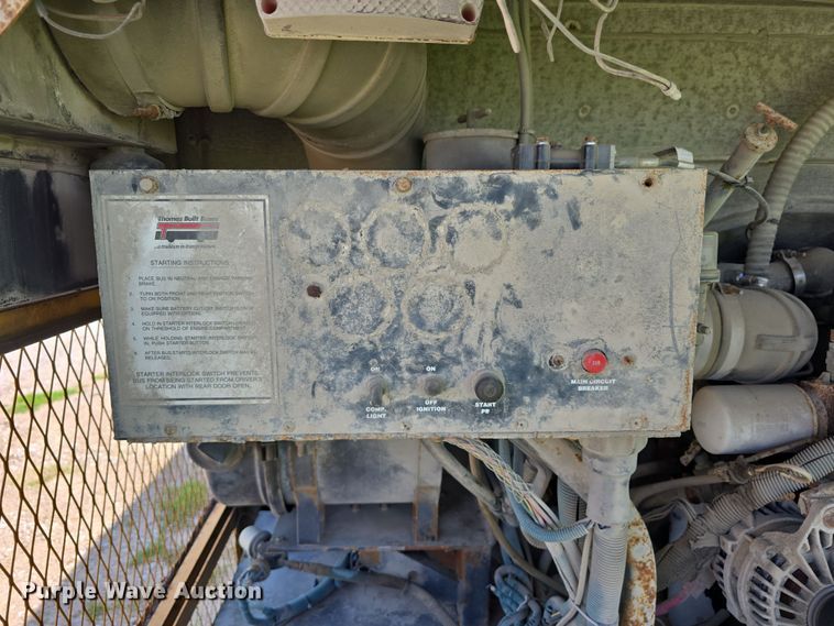 image for item DT6914 1998 Thomas Built Saf-T-Liner ER school bus