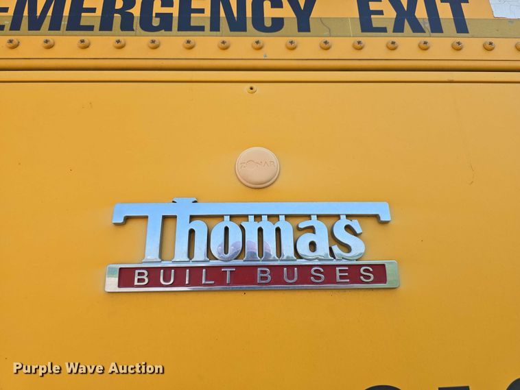 image for item DT6915 2006 Thomas Built Saf-T-Liner school bus