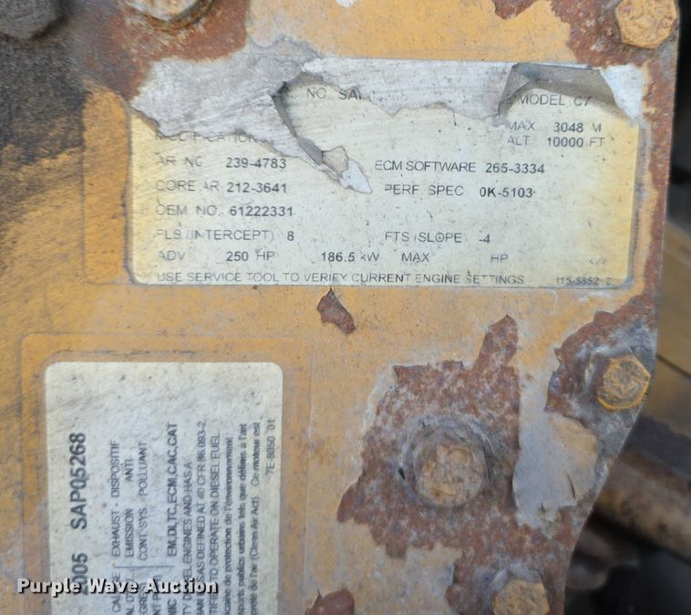 image for item DT6915 2006 Thomas Built Saf-T-Liner school bus