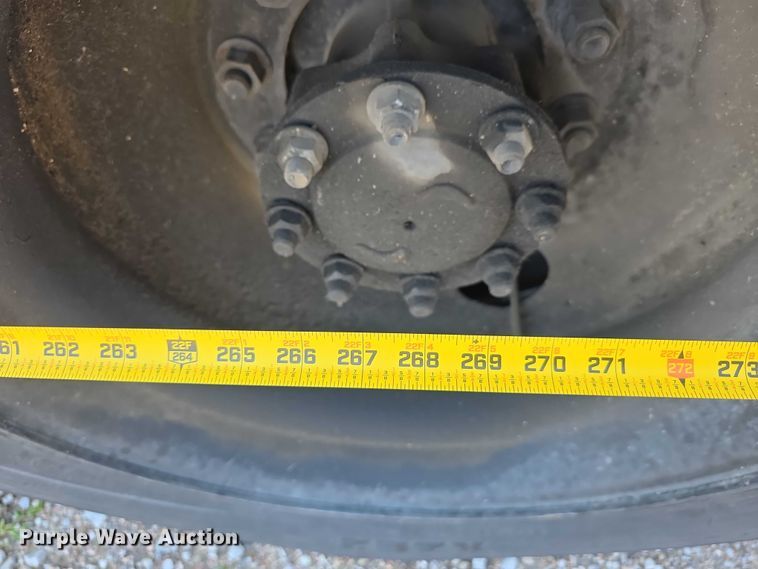 image for item DT6915 2006 Thomas Built Saf-T-Liner school bus