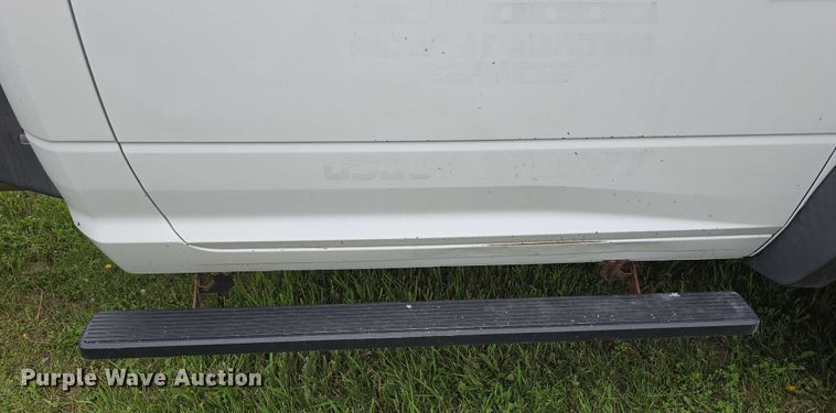 image for item DT6917 2011 Dodge Ram 5500 truck cab and chassis