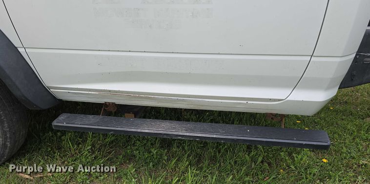 image for item DT6917 2011 Dodge Ram 5500 truck cab and chassis