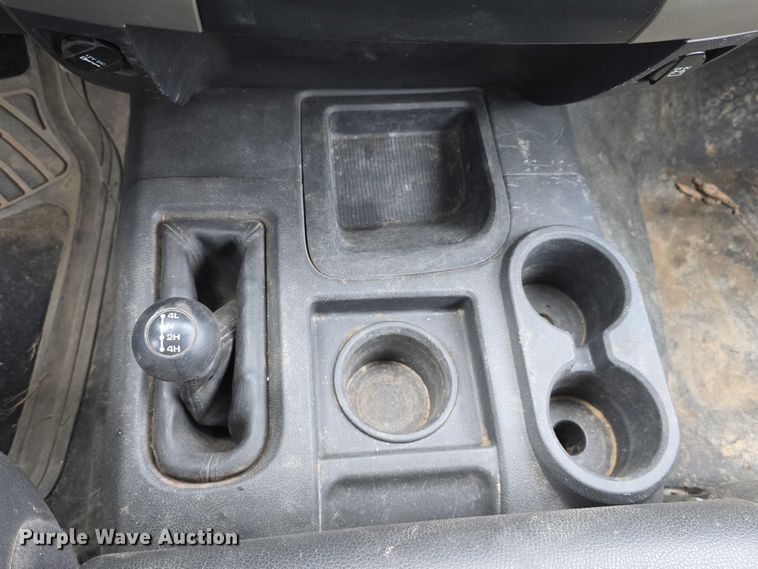 image for item DT6917 2011 Dodge Ram 5500 truck cab and chassis