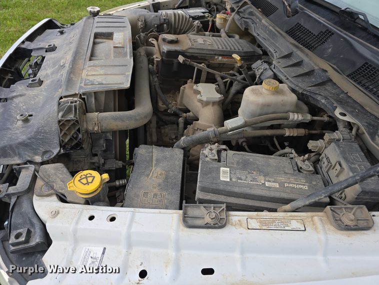 image for item DT6917 2011 Dodge Ram 5500 truck cab and chassis