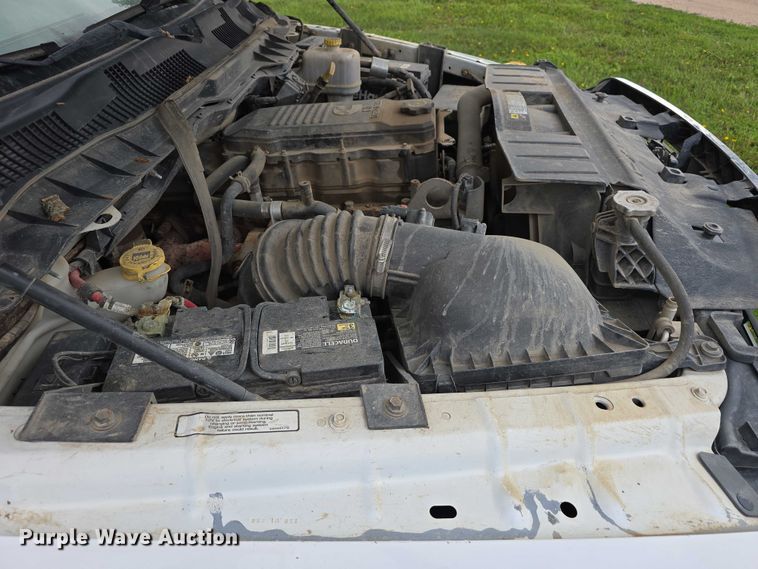 image for item DT6917 2011 Dodge Ram 5500 truck cab and chassis