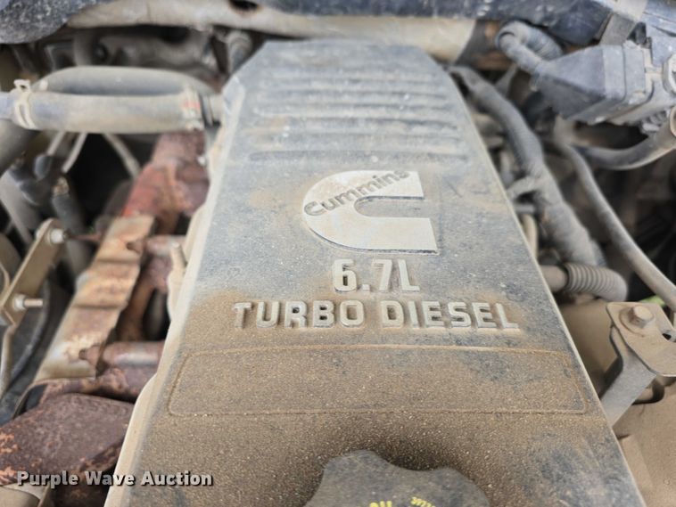 image for item DT6917 2011 Dodge Ram 5500 truck cab and chassis