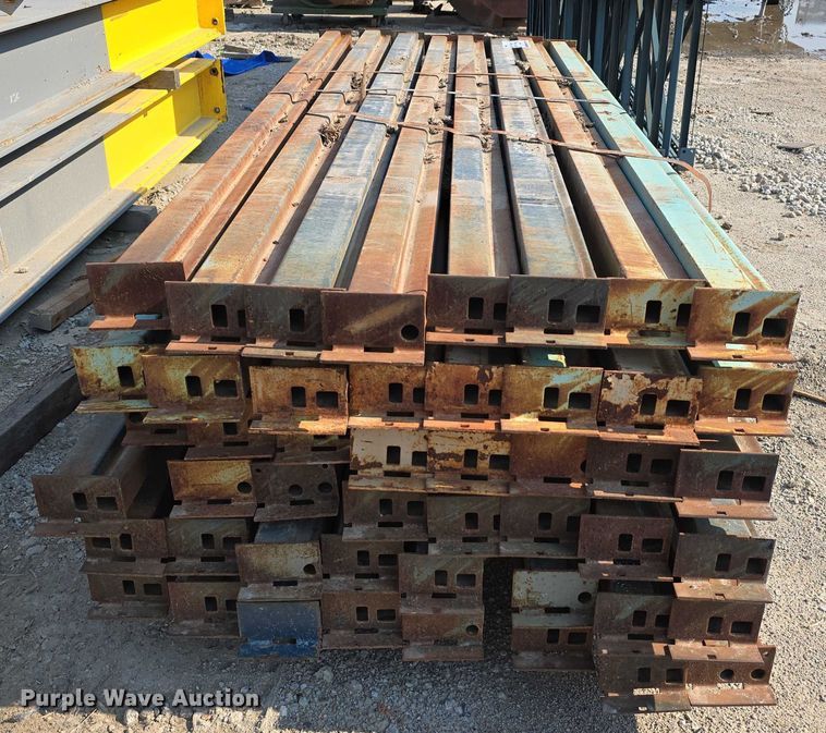 image for item DT6922 Pallet racking