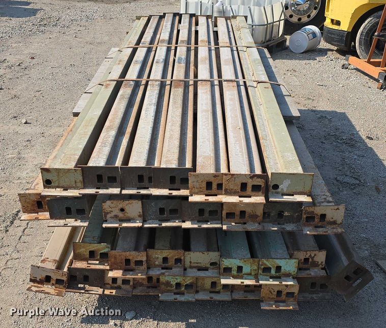 image for item DT6922 Pallet racking