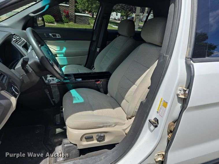 image for item DT6926 2015 Ford Explorer SUV