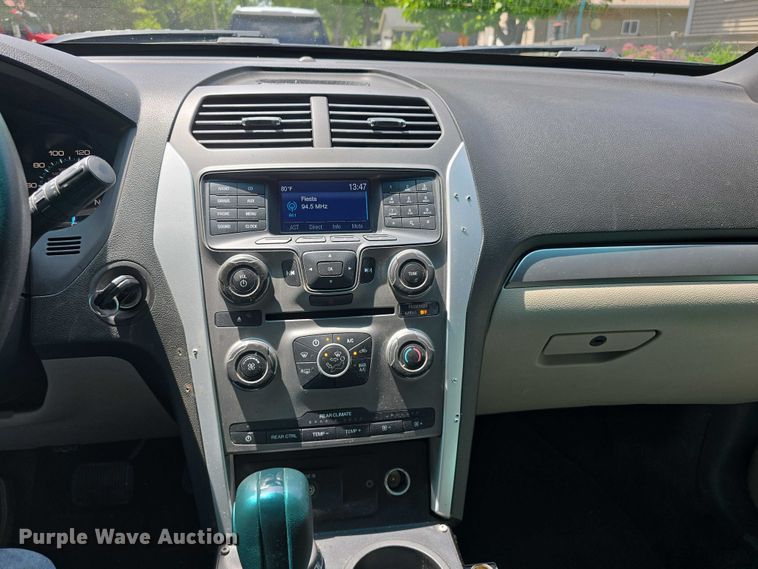 image for item DT6926 2015 Ford Explorer SUV