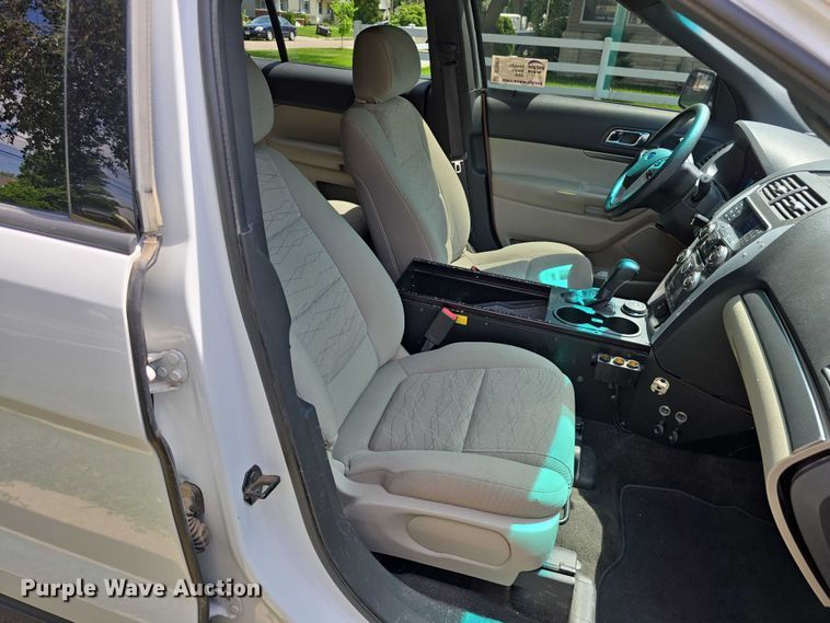 image for item DT6926 2015 Ford Explorer SUV