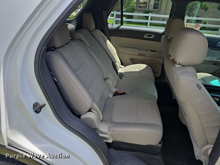 image for item DT6926 2015 Ford Explorer SUV