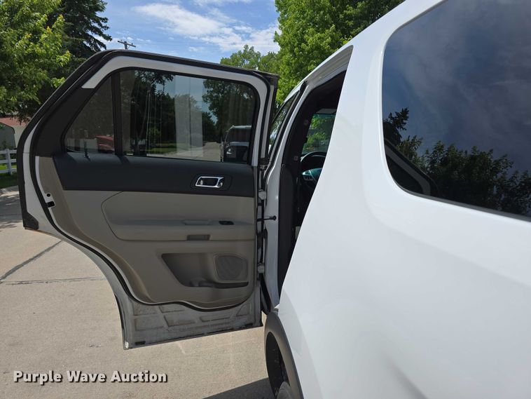 image for item DT6926 2015 Ford Explorer SUV