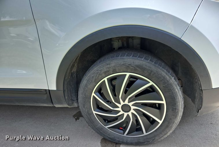 image for item DT6926 2015 Ford Explorer SUV