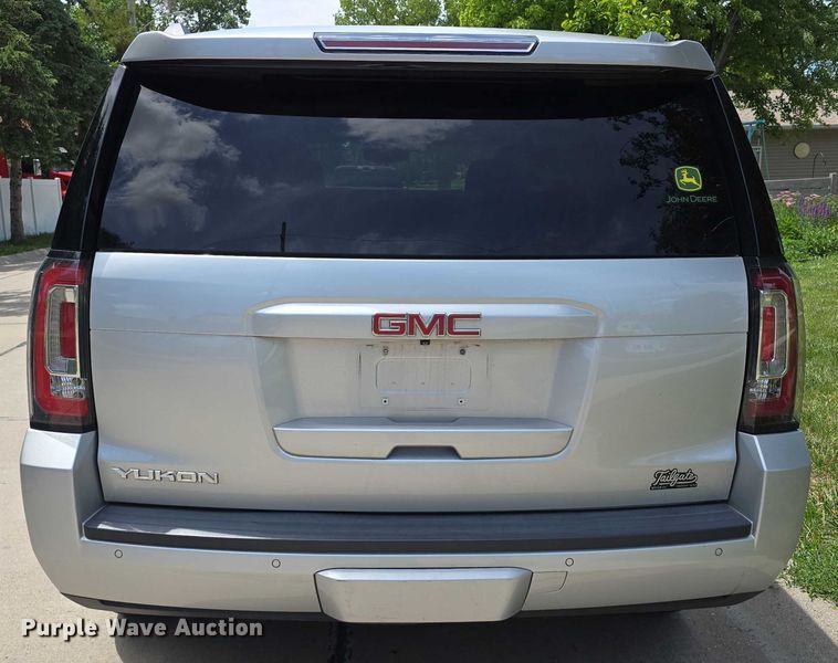 image for item DT6927 2015 GMC Yukon SLE SUV
