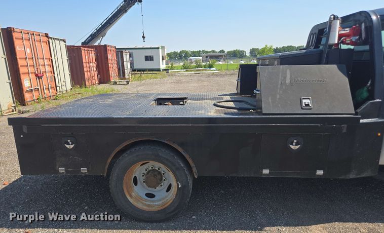 image for item DU7775 2008 Ford F550 flatbed truck