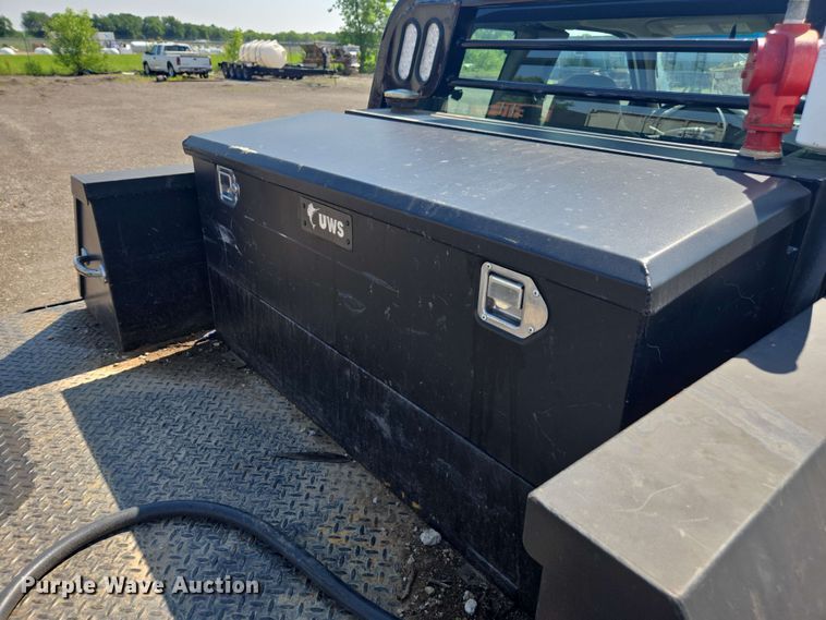 image for item DU7775 2008 Ford F550 flatbed truck