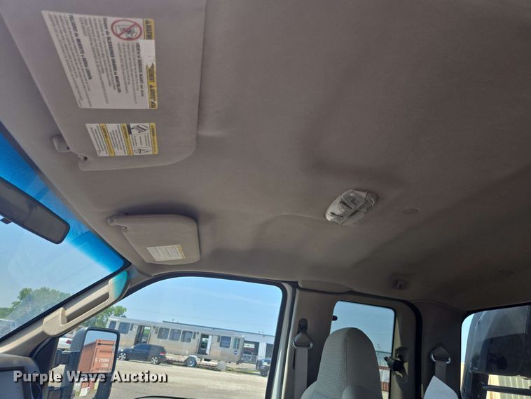 image for item DU7775 2008 Ford F550 flatbed truck