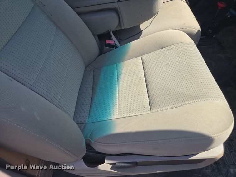 image for item DU7775 2008 Ford F550 flatbed truck