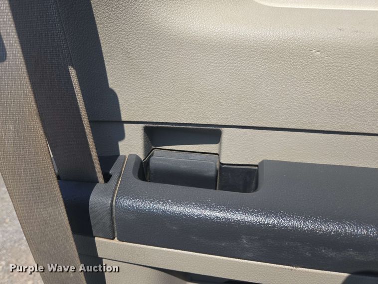 image for item DU7775 2008 Ford F550 flatbed truck