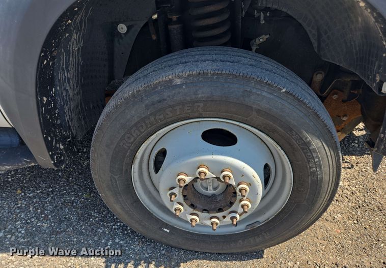 image for item DU7775 2008 Ford F550 flatbed truck