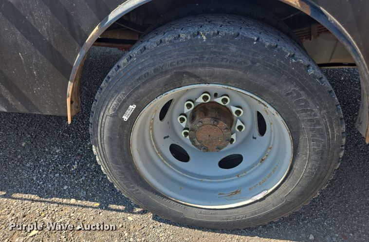 image for item DU7775 2008 Ford F550 flatbed truck