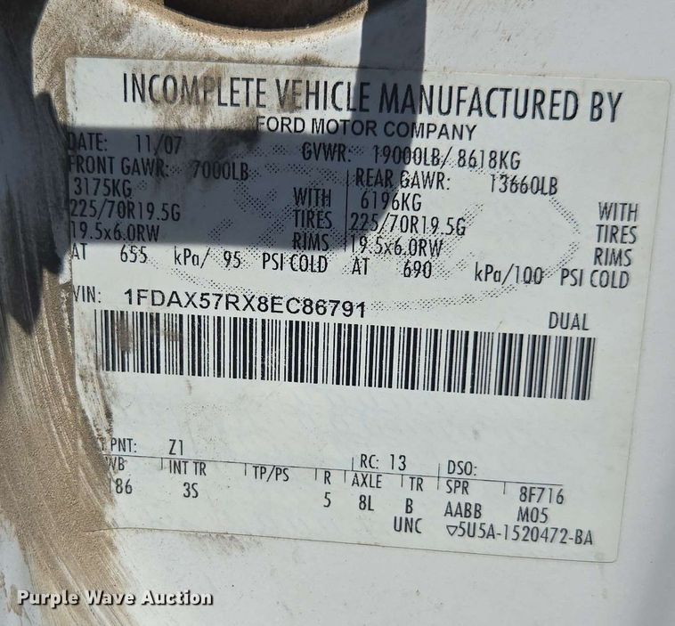 image for item DU7775 2008 Ford F550 flatbed truck