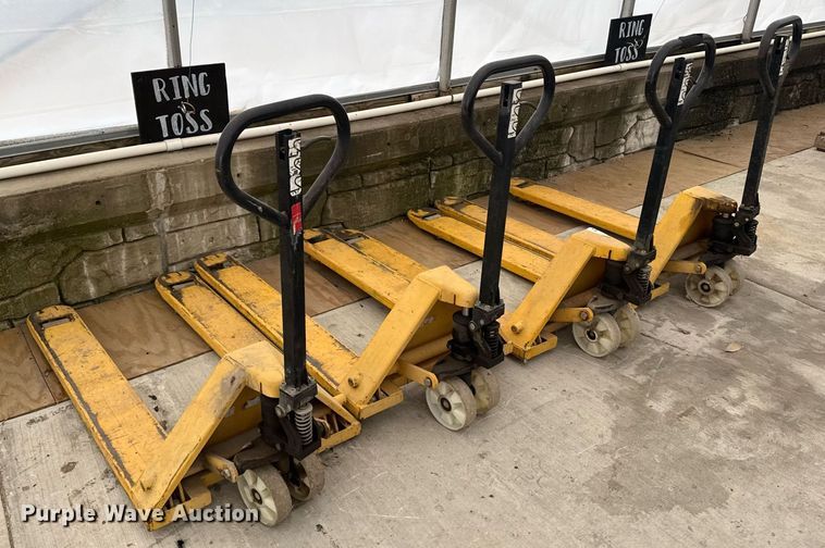 image for item DU7903 (4) pallet jacks